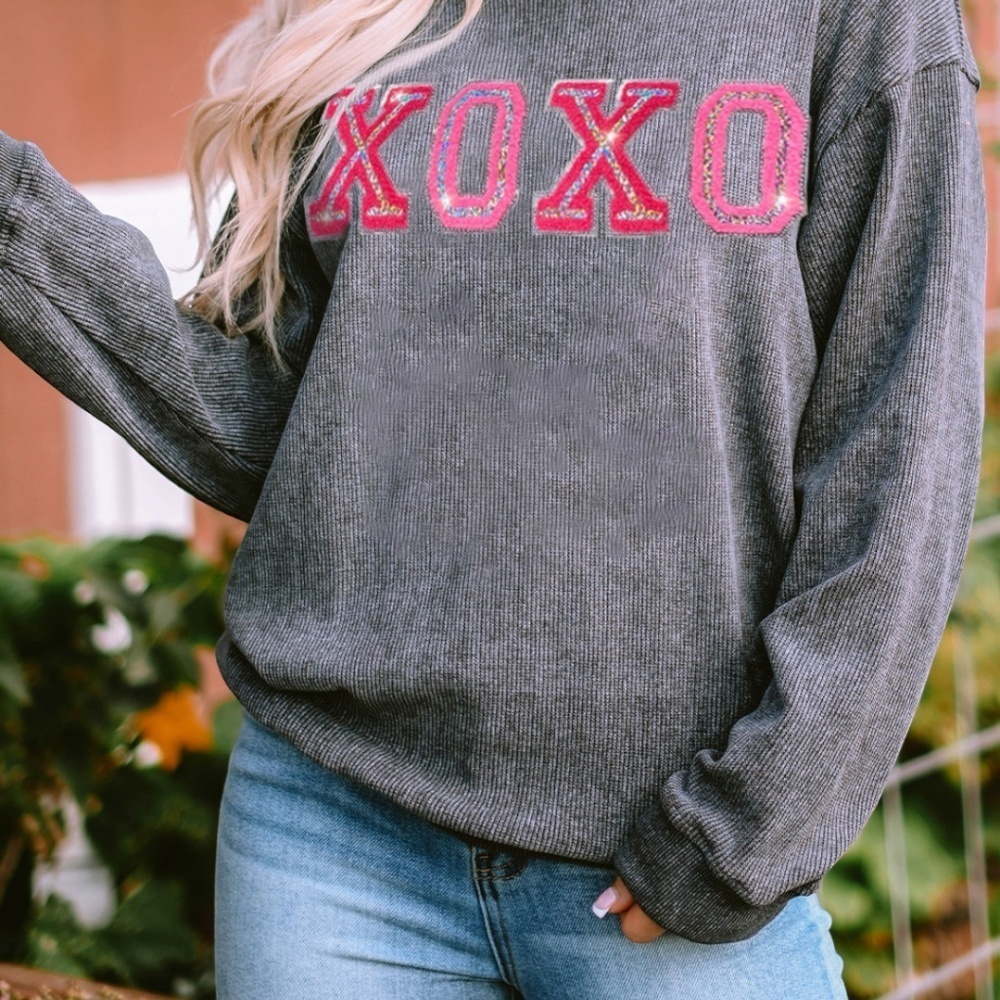 BOUTIQUE: NEW Gray Valentine Sequin XOXO Corded Crew Neck Sweatshirt​